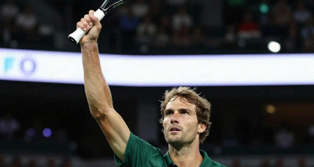 Bốn thay đổi của Flick trước Betis: tờ đội hình nói thật hơn mọi bản tin chuyển nhượng