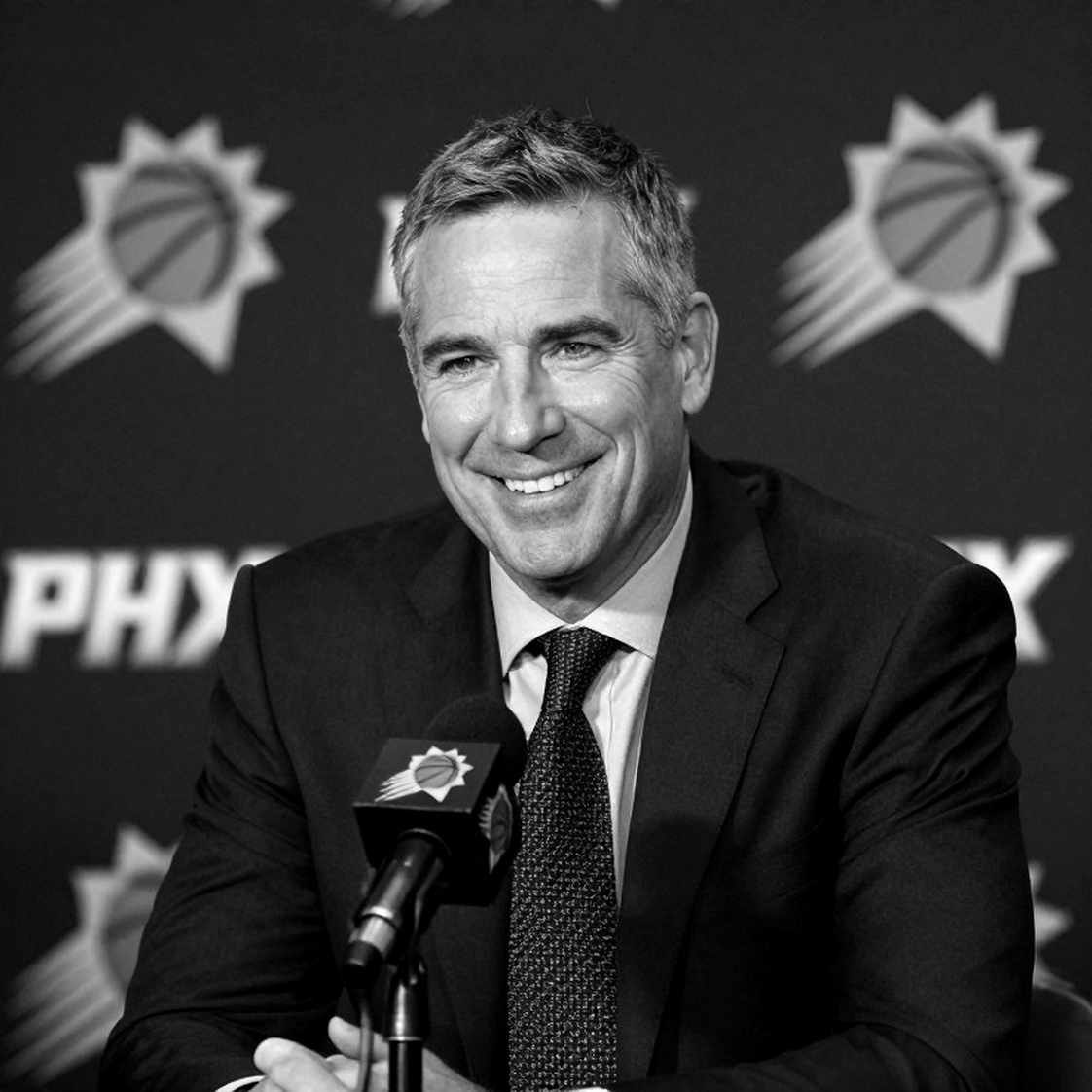 NBA 2026: Phòng ngự được trả 155 triệu USD, người ghi điểm nhận hợp đồng hai chiều