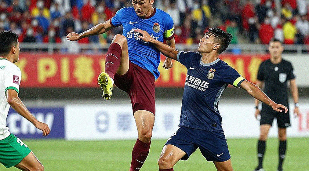 Ibrahim Maza và cú đặt cược 70 triệu euro: Arsenal, Man United đang mua một ngôi sao hay mua một nỗi hoảng loạn?