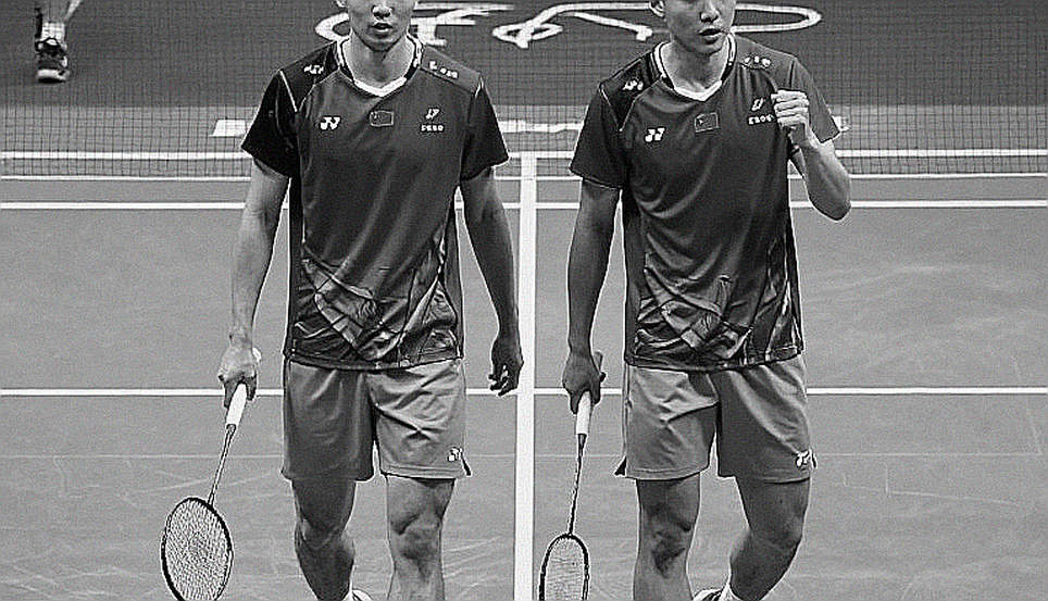 Tiến Minh 43 tuổi vẫn đi tìm 'nửa sân cỏ' của mình ở Vietnam Open: Chiến thắng vòng loại hé lộ điều gì?