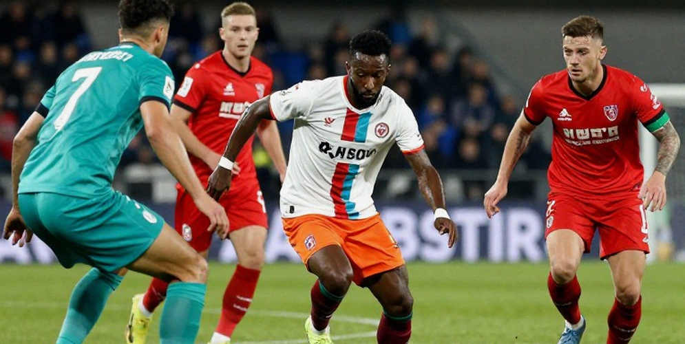 Top 100 của Marca: Kane số 1, Courtois số 28 và cách bóng đá định giá người bắt bóng