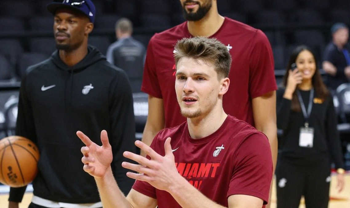NBA 2026-24 Trade Reports: Full Scaffolding, Empty Payload