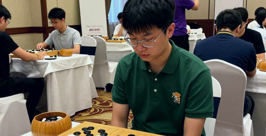 ChessBase Magazine số 225: 27 ván cờ ngắn và câu hỏi về giá trị của một quy trình