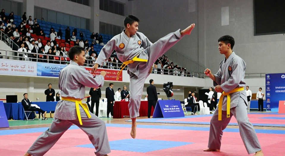 Chín chiều phân tích esports: Khi dữ liệu trống, kết luận phải dừng lại