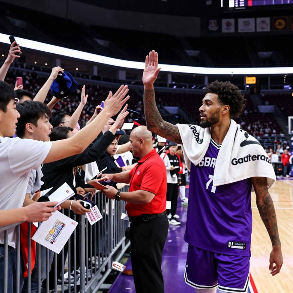 Luis Scola và cánh cửa quay lại NBA: bảng tính của một ứng viên điều hành 46 tuổi