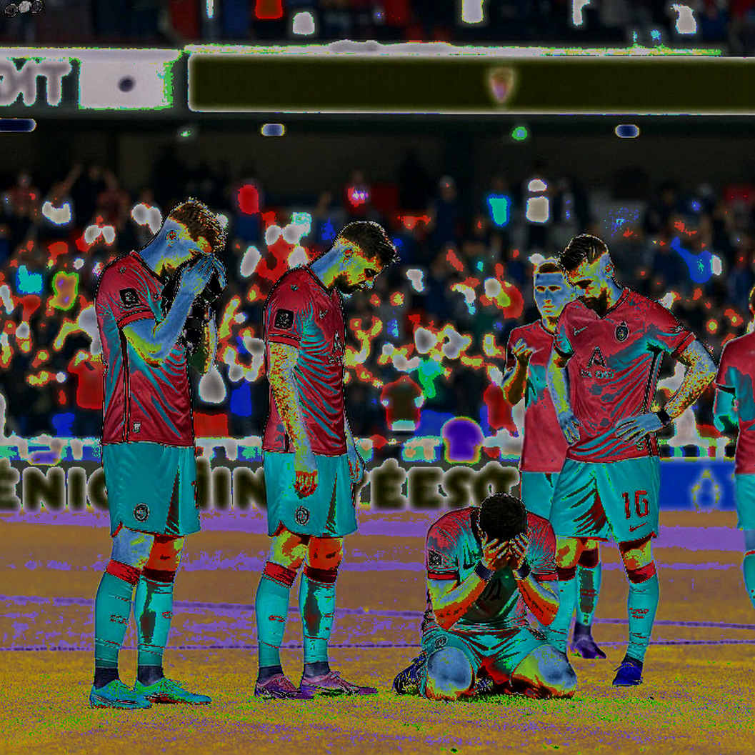 Barcelona - Betis: Bàn thắng bị từ chối và cú đánh đầu trong vòng 5m50