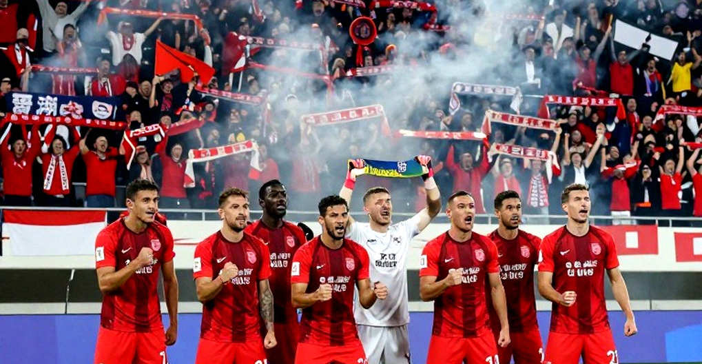 Beşiktaş bán đất để nuôi đội bóng: Khoản thu lớn nhất lịch sử là dấu hiệu đáng sợ nhất