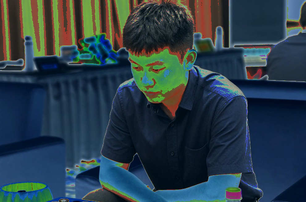 ChessBase Magazine #225: 10 bài khai cuộc, 27 ván ngắn và khoảng trống giữa tiêu đề với dữ liệu