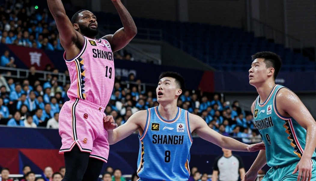 Nikola Milutinov could make season debut vs Baskonia: 13 names, one injury and Bartzokas' final call Nikola Milutinov could make season debut vs Baskonia: 13 names, one injury and Bartzokas' final call