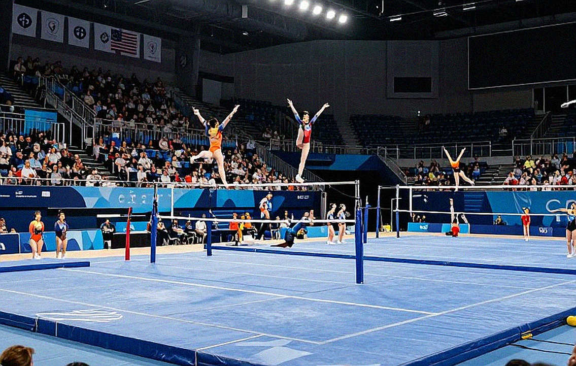 Nebraska giữ ngôi số 1 trong bảng xếp hạng Top 16 đầu tiên của NCAA 2026: Điều gì đằng sau bảng thành tích?