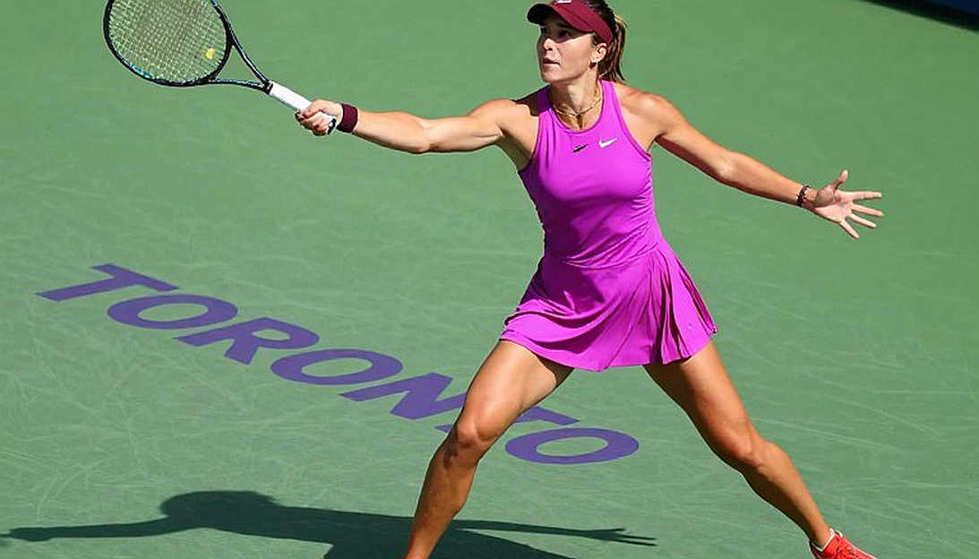 Rybakina, ngôi số 1 WTA và cái bẫy của một trận thua mở màn