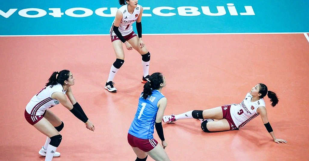 Efeler và vết nứt ở Cluj: Thổ Nhĩ Kỳ tự đánh rơi vé đi tiếp